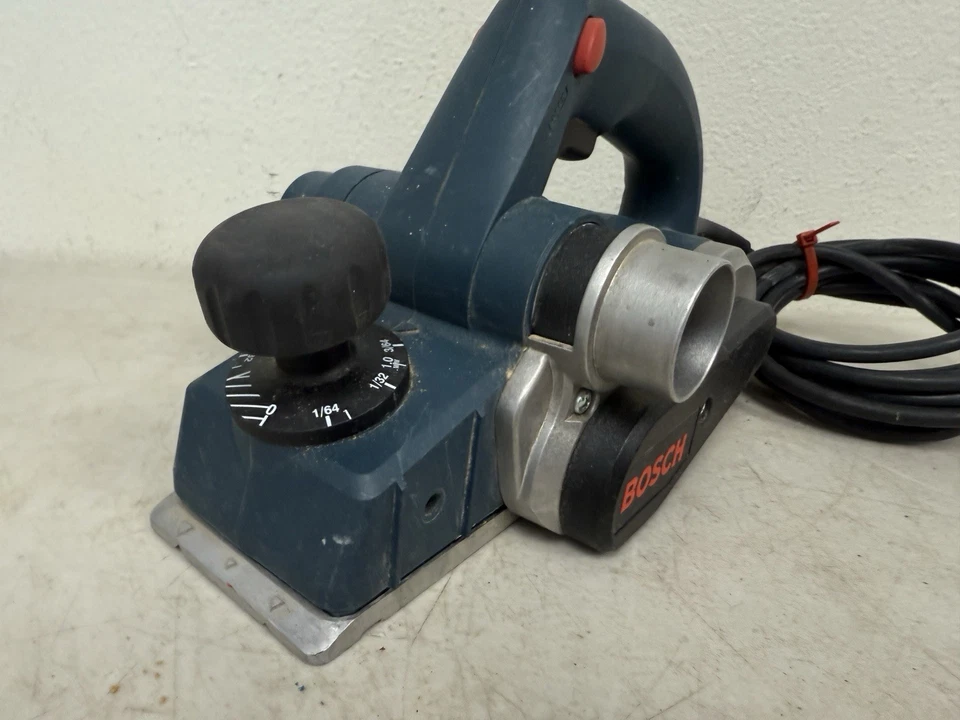  Bosch Professional GHO 26-82 710w Planer + Case 110v Wood Shed Workshop  - Image 4 of 4