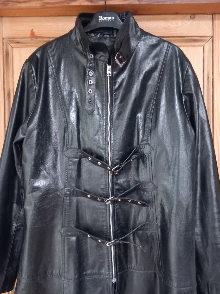 Abrigo Largo de Cuero Woodland Talla UK 20 Negro Gótico Steampunk Foto 2 de 4