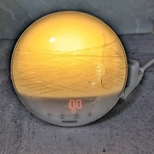 Philips SmartSleep Wake-up Light Fm Alarm Radio Sunrise Sunset Simulation HF3520