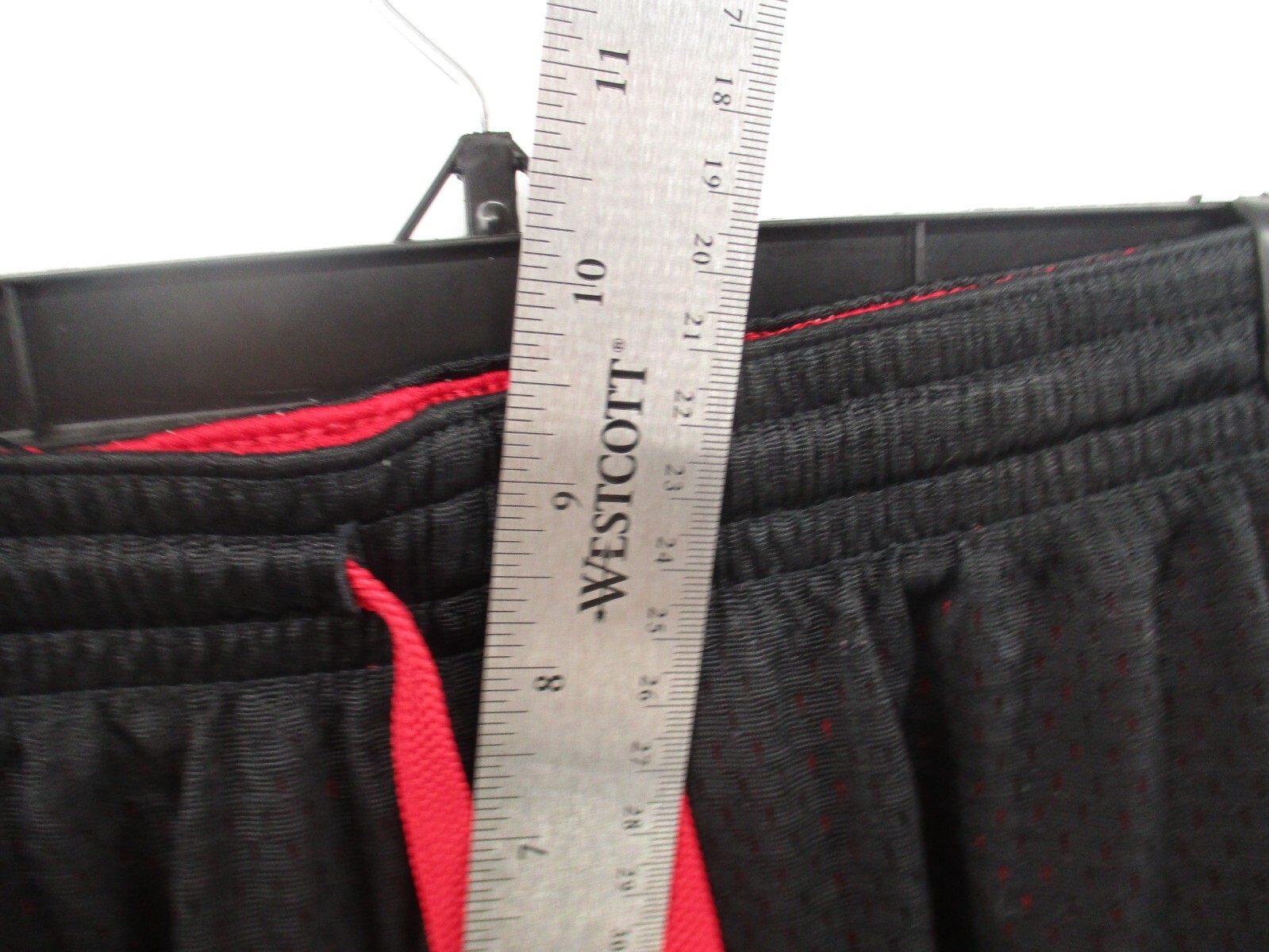 Champion Pull On Athletic Drawstring Waisted Shor… - image 9