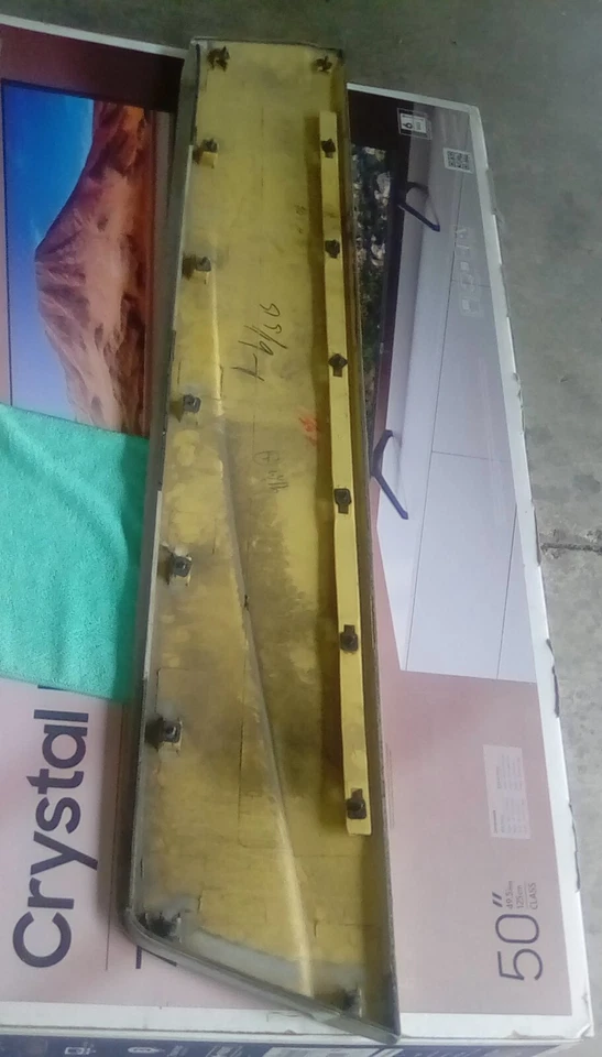 1991-1999 Mitsubishi 3000GT Right Door Molding/Cladding (White Pearl) - Image 3 of 4