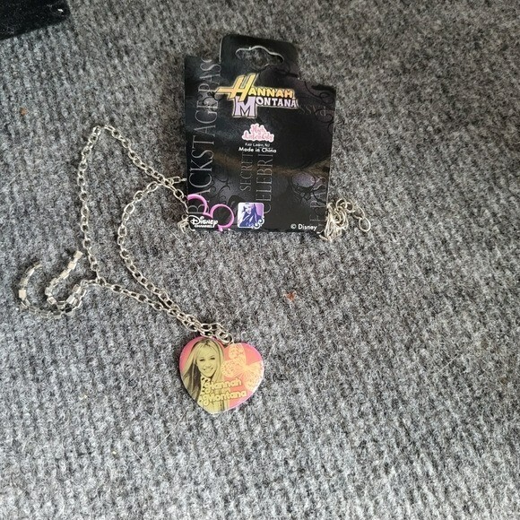 Picture 1 of 3