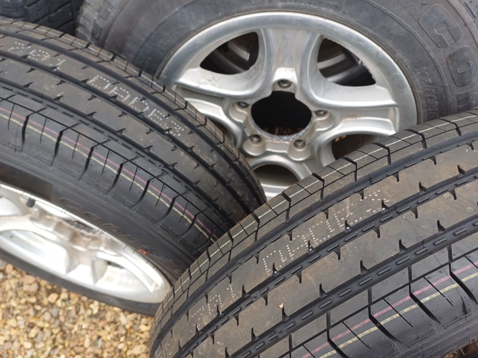 Suzuki Vitara Mk1 and Jimny 15x5.5j Alloy Wheels And Tyres eBay