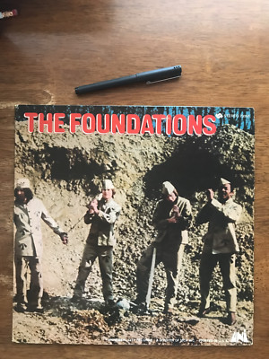 THE FOUNDATIONS:  DIGGING THE FOUNDATIONS  (1969). UNI CATALOG # 73058. NM/EXC