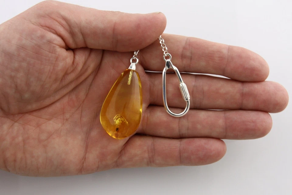 Fossil SPIDER Genuine BALTIC AMBER Drop Silver KEYRING KEYCHAIN 11.6g 211103-2 - Image 4 of 4