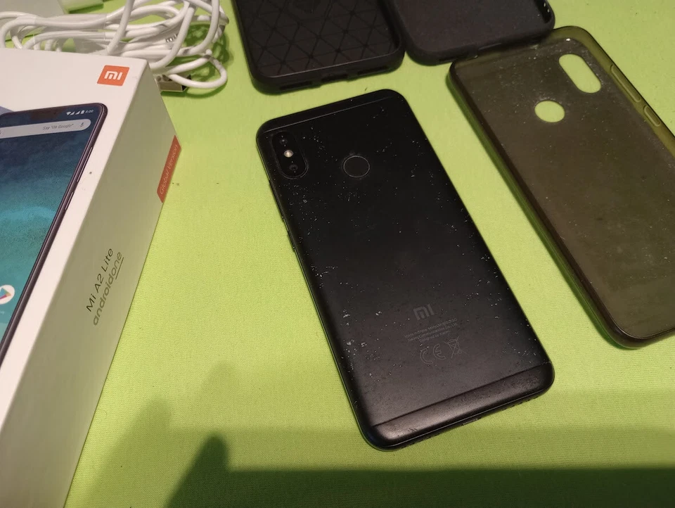 Xiaomi Mi A2 Lite · 32GB, Foto 2 von 3