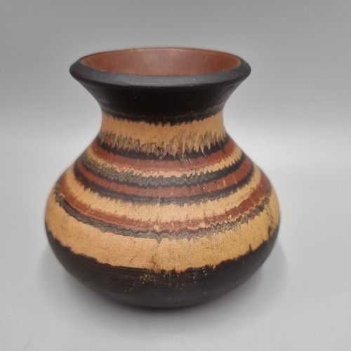 A Small Squat Banded Posy / Bud Studio Pottery Vase, VGC. - Picture 2 of 9