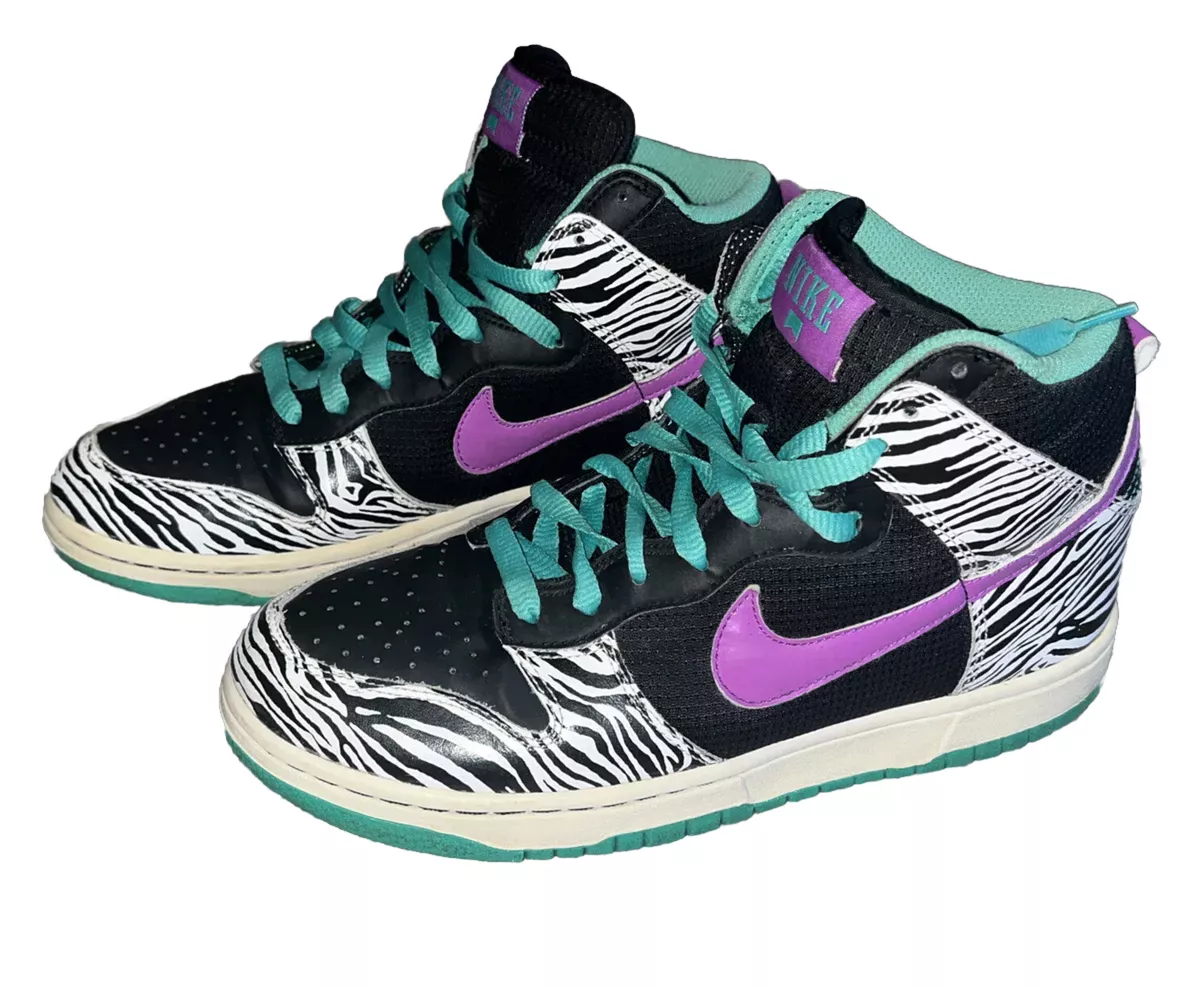 Nike Dunk High Premium Women's Shoes. Nike IN