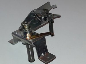 Pos 1) Bauteil/Komponente aus Dual 1209 - Plattenspieler Ersatzteil