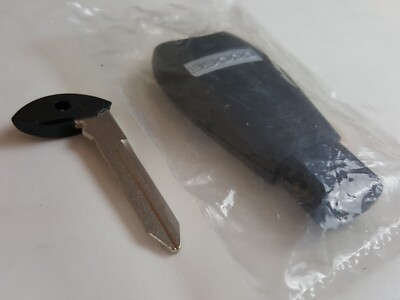 OEM Dodge Journey Remote Proximity Key Fob - 3 Button Push Start, Uncut (FCC M3N40821302)