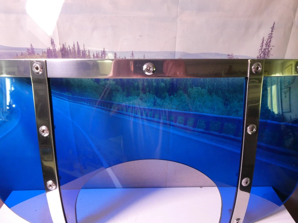 Parabrisas Memphis Shades 15 pulgadas Fats (corte de 9 pulgadas) azul Victory MEM3526 Kawasaki X1 Foto 4 de 4