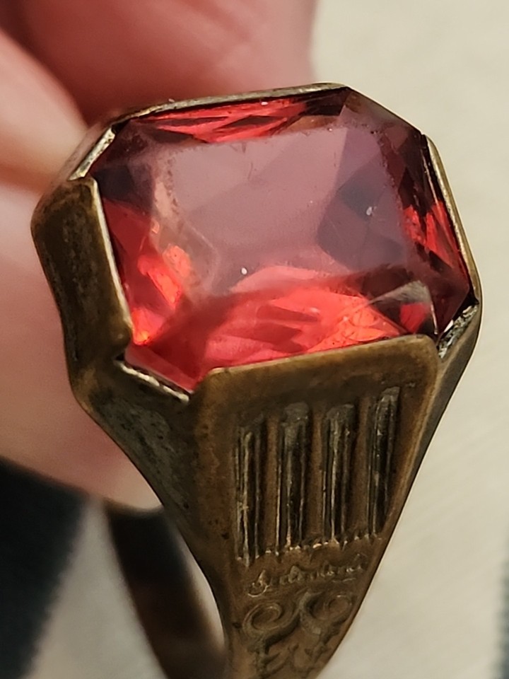 Vintage Brass SIGNET FAUX RUBY Ring With Faceted Glass Mens unknown ...
