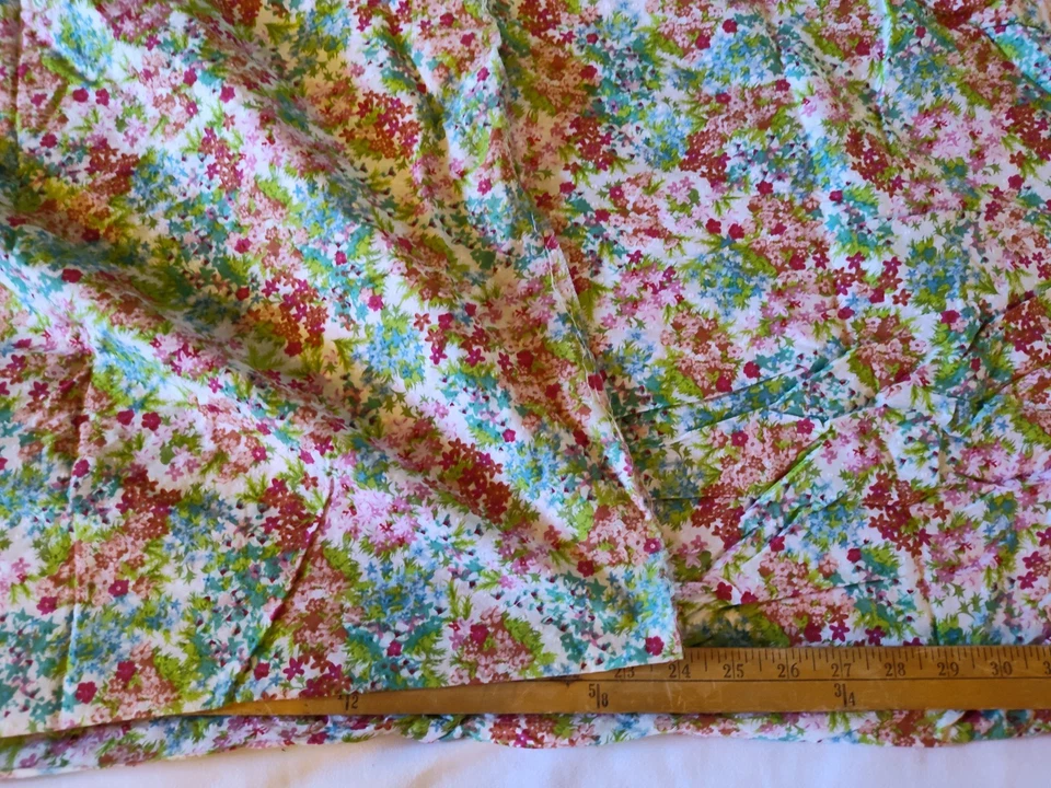 Bright Multicolor Floral Cotton Fabric 1.66 Yards Pink Blue Flower ONLY 1 LEFT - Image 4 of 4