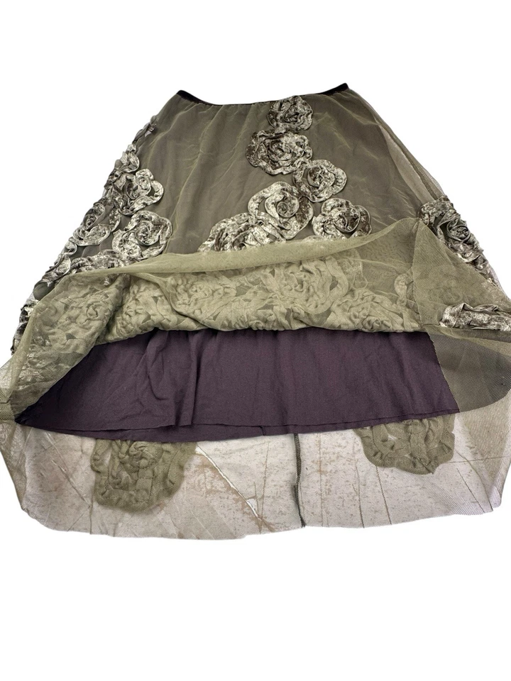 Falda ARDEN B Verde Oliva Malla 3D Apliques Florales Transparente Y2K Boho Glam Grande EE. UU. Foto 4 de 4