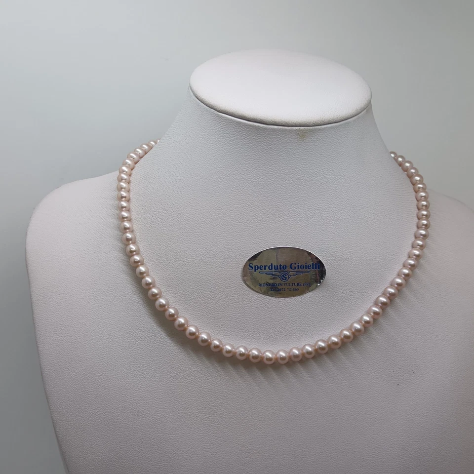 ARMONIE COLLANA DI PERLE ROSA 5-5,5 mm CON CHIUSURA IN ORO BIANCO 18KT (0477) - Immagine 2 di 4