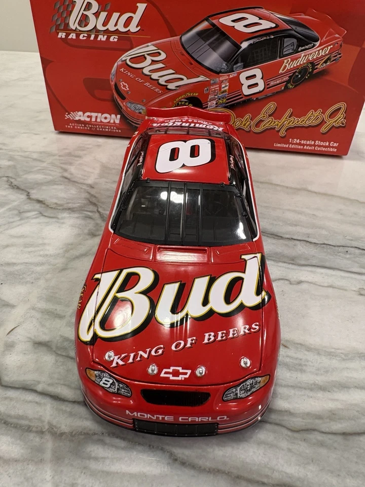 Dale Earnhardt Jr 2001 Budweiser Standard Scheme Nascar 1/24 Diecast Action #8 - Image 2 of 4