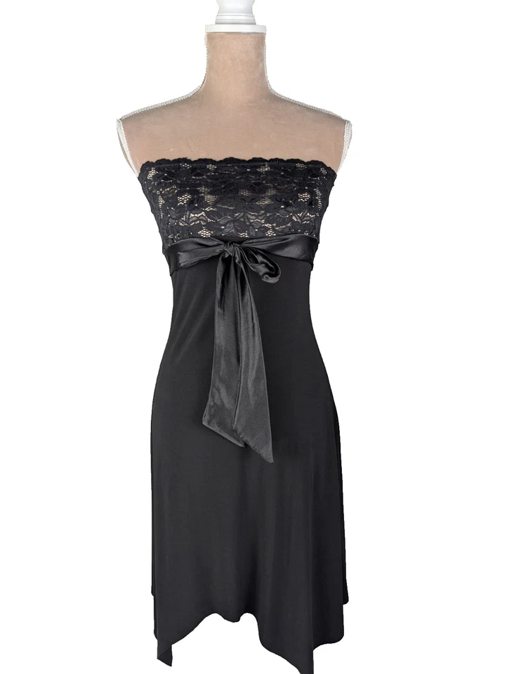 Vestido midi asimétrico de encaje negro Y2K años 90 mediano hada capricho oscuro femenino Foto 2 de 4