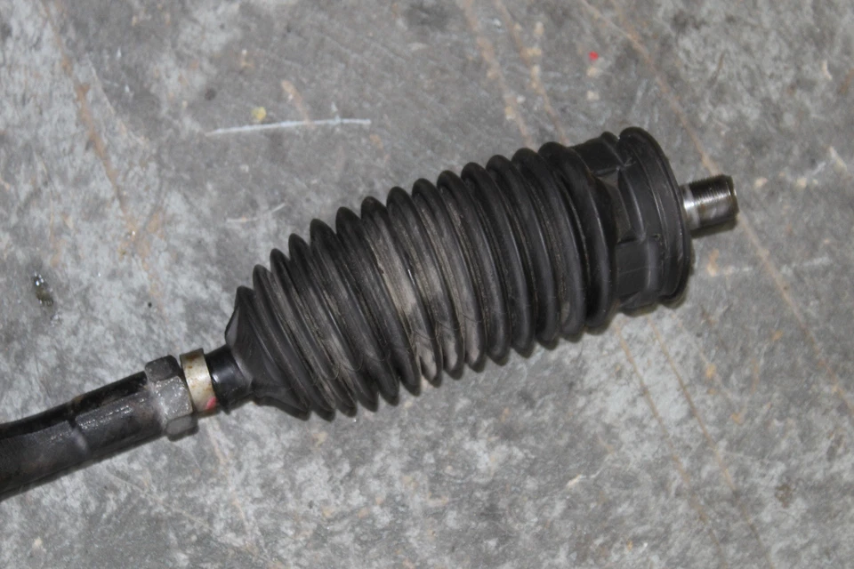 Tirante lateral esquerdo Nissan 350Z 2007-2009 R1209 - Imagem 4 de 4