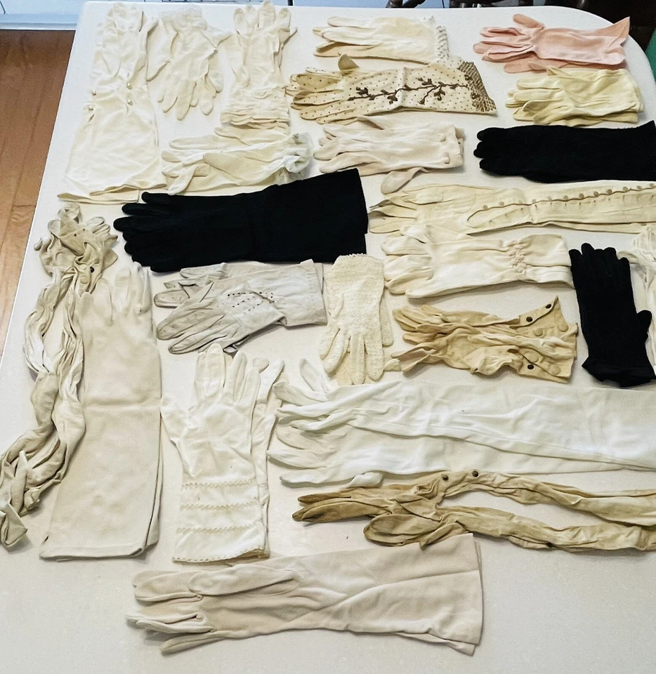 Lote de 24 guantes vintage para mujer vestido de noche de cena blanco negro beige con cuentas Foto 2 de 4