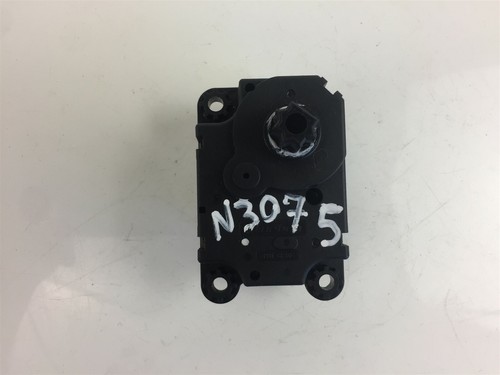 N3075 RENAULT MEGANE III 09-15 HEATER FLAP MOTOR ACTUATOR T1026036F - Picture 4 of 4