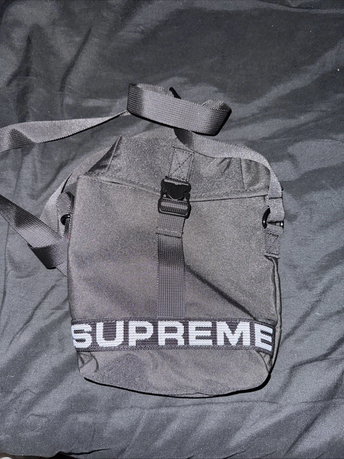 Sac latéral Supreme Field (SS23)   Noir