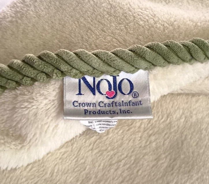 MANTA BEBÉ NOJO APLIQUE TIGRE PALMERA CREMA CON RIBETE VERDE SUAVE POLAR Foto 4 de 4