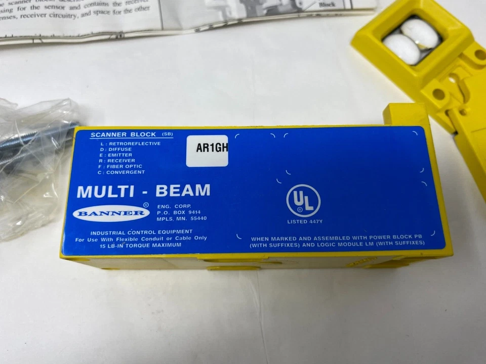 Banner Engineering SBAR1GH 16890 Multi-Beam Ambient Light Receiver Scanner Block - Image 3 of 4