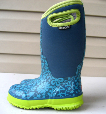 Bogs Boots Kids Girls 10 Youth 10Y / 26 Classic Insulated Winter Floral Blue