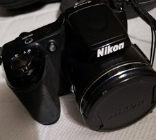 Nikon coolpix l820 (nota lo schermo LCD ha circa 1" crepa in alto a destra)