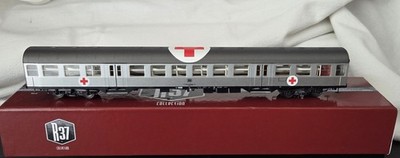 ADE 3035 Personenwagen Lazarettwagen Bn Epoche IV Fertigmodell