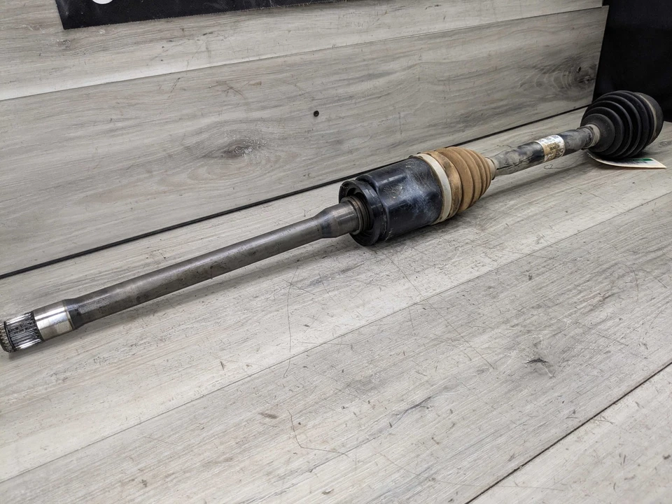 OEM BMW G01 G02 F97 F98 AWD delantero derecho pasajero salida medio eje CV Foto 2 de 4