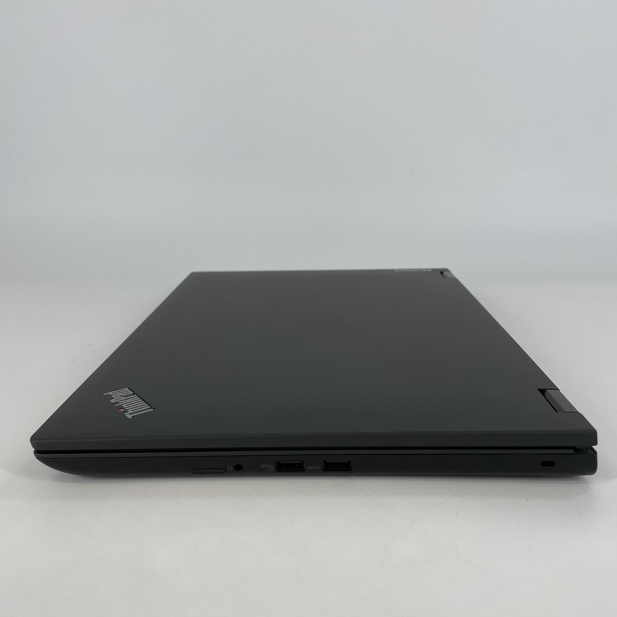 Lenovo ThinkPad P16v Gen 1 UHD+ 4.0 GHz Ryzen 9 PRO 7940HS 64GB