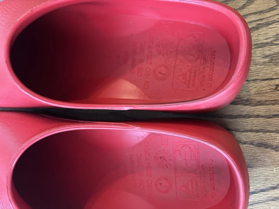 Birkenstock  Super Birkies Clogs Red Size 39  - Image 2 of 4