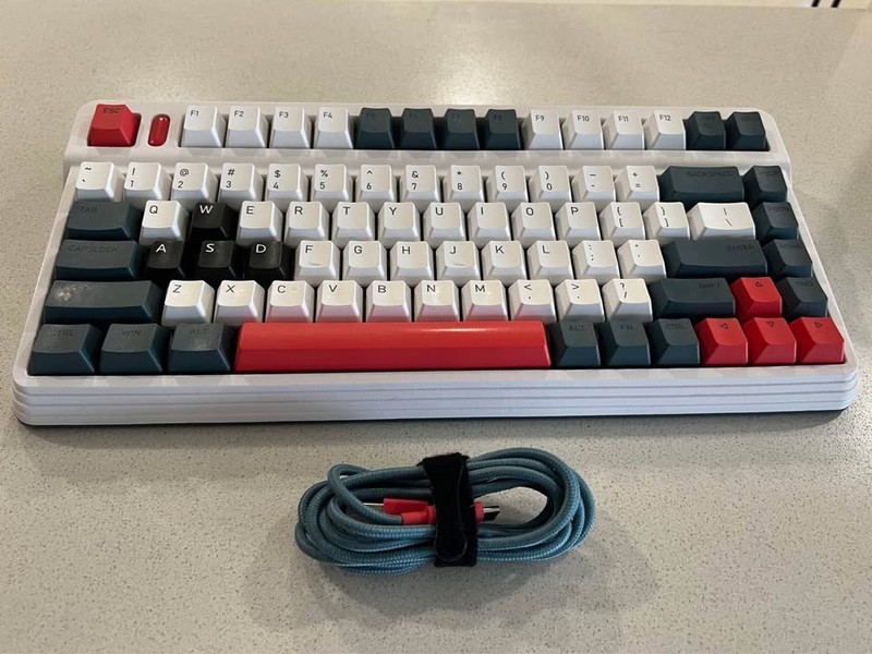IQUNIX L80 Wireless Mechanical Keyboard — Used
