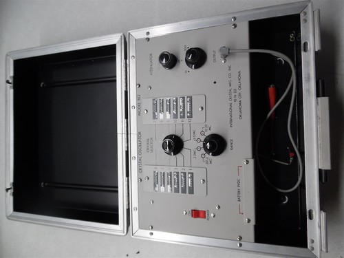 International Crystal Crystal Oscillator Model 812