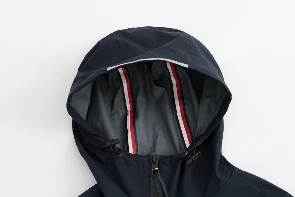 Tommy Hilfiger Water-repellent Tech Hooded Jacket in Navy - Image 3 of 4