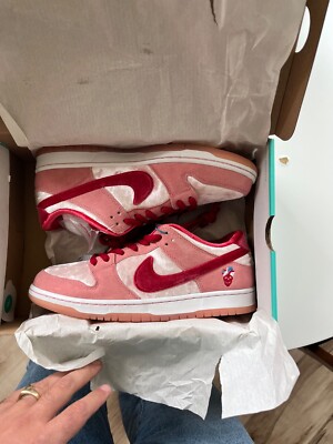 Size 10 - Nike Dunk Low SB x StrangeLove Valentines Day