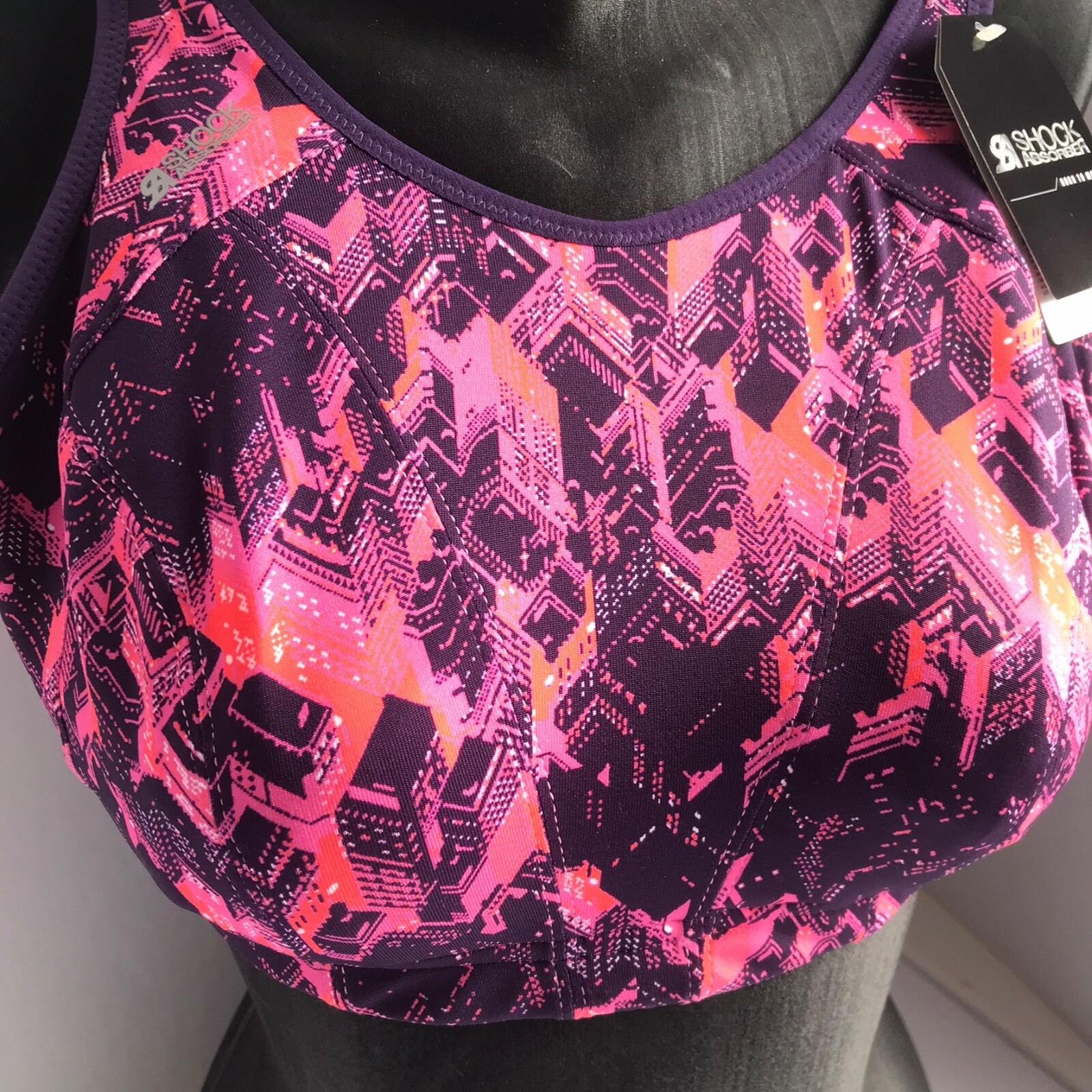 Shock absorber extreme bounce control sports bra with keyhole back eBay