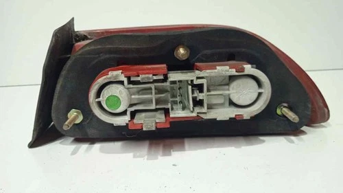 60620137 Piloto Trasero Izquierdo para ALFA ROMEO 156 (116) 2001 3897842 - Imagen 2 de 10