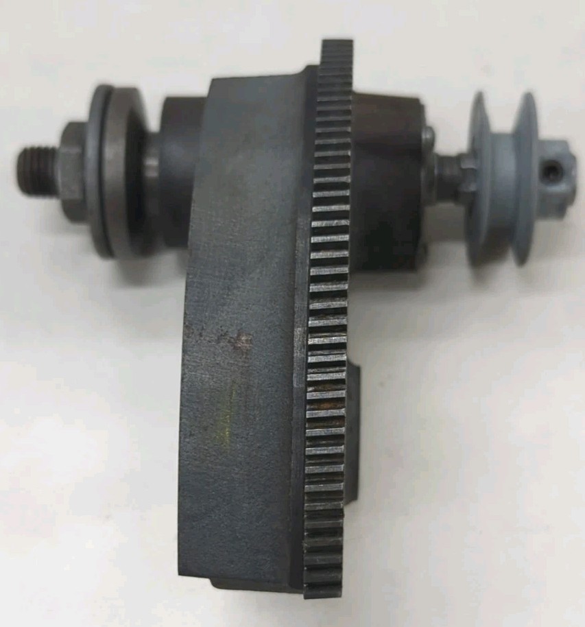 10" Craftsman 113. Table Saw Arbor Assembly with Belt Pulley, Arbor Nut & Washer