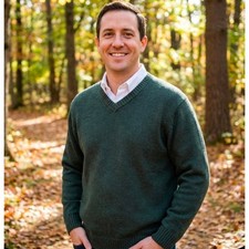 LL Bean Men's V Neck Sweater Size XL Tall Green Classic Fit Pullover 0FW83