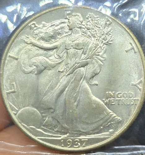 1937-P Walking Liberty Silver Half Dollar 50c BU Blazer