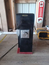 Vintage Hobart Industrial Coffee Grinder Model 3430. Read Description.