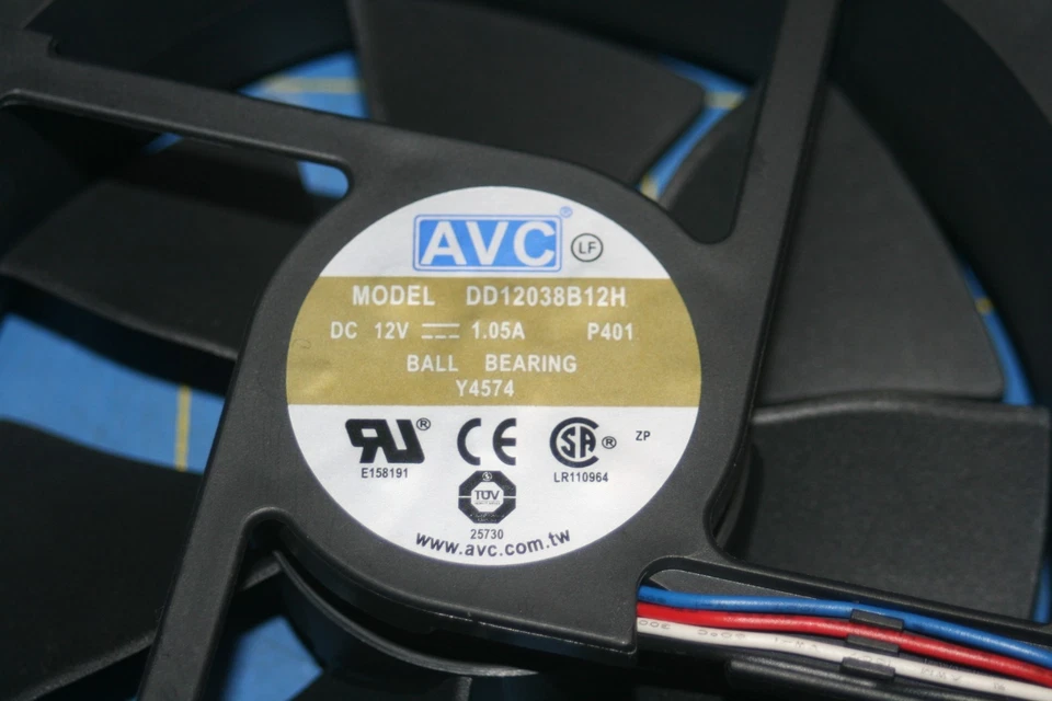 AVC DD12038B12H DC 12V  1.05A Cooling Fan Tested  - Image 3 of 4