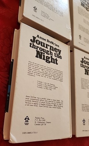 Journey Through the Night 4 Band Set von Anne DeVries Hardcover komplett 1978 - Bild 4 von 17