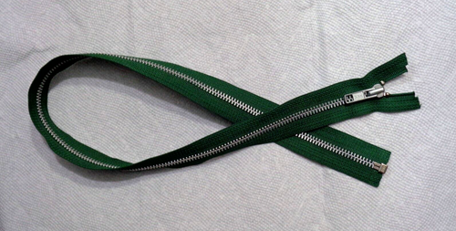26 inch Hunter Green & Aluminum #5 Metal Separating Zipper YKK New!