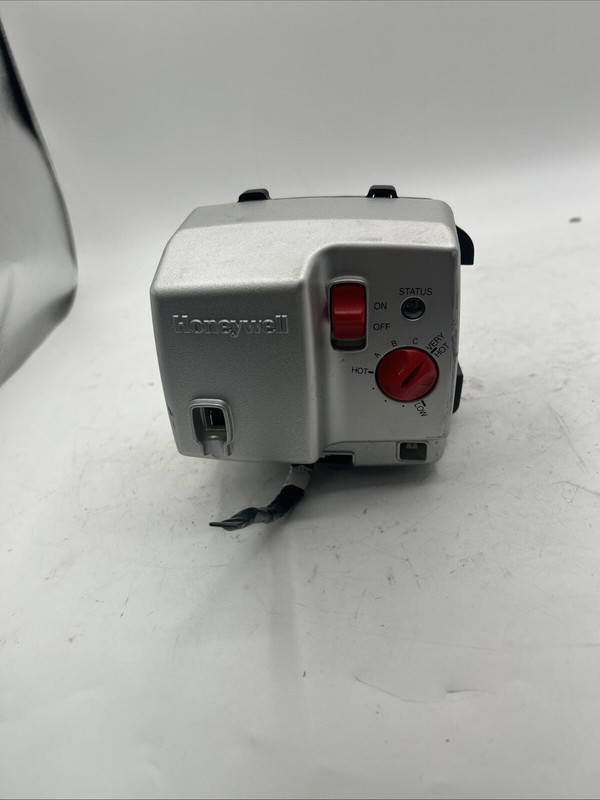 Honeywell Water Heater Gas Valve WV4462A1081 Untested See Pics