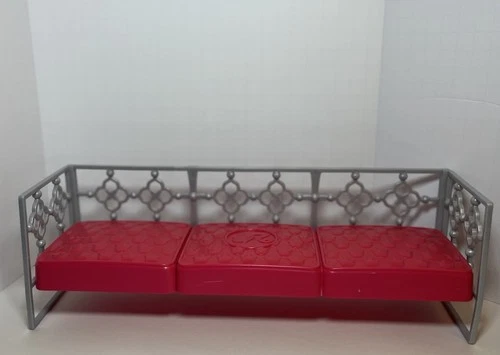 2014 Barbie Doll House Style Glam Daybed Day Bed Couch Sofa Pink Furniture