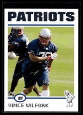 Vince Wilfork 2004 Topps Rookie Card #327. rookie card picture