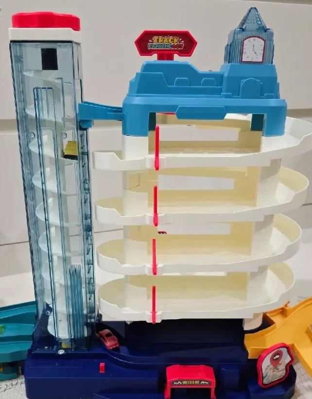 car parking toy - Image 2 of 2